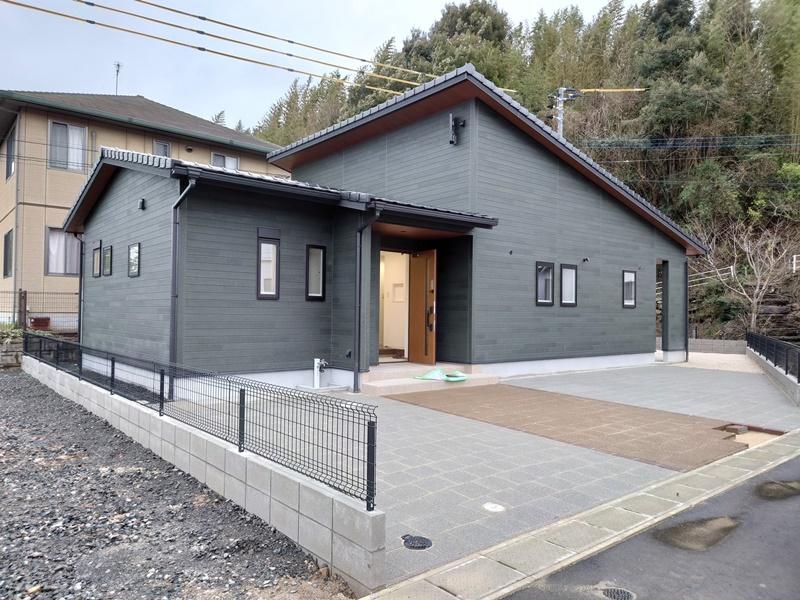 新築完成外観 23